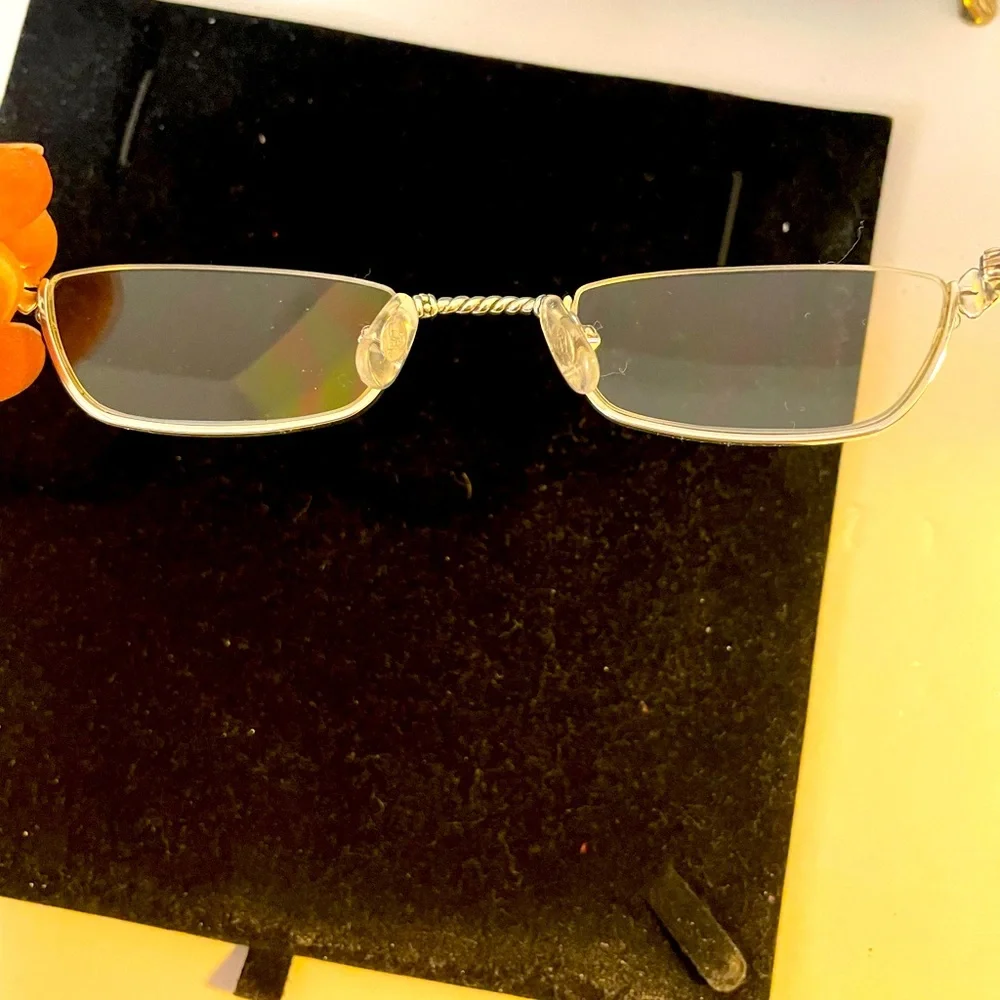 Brighton Hemingway 1.0 Readers with Metal Case